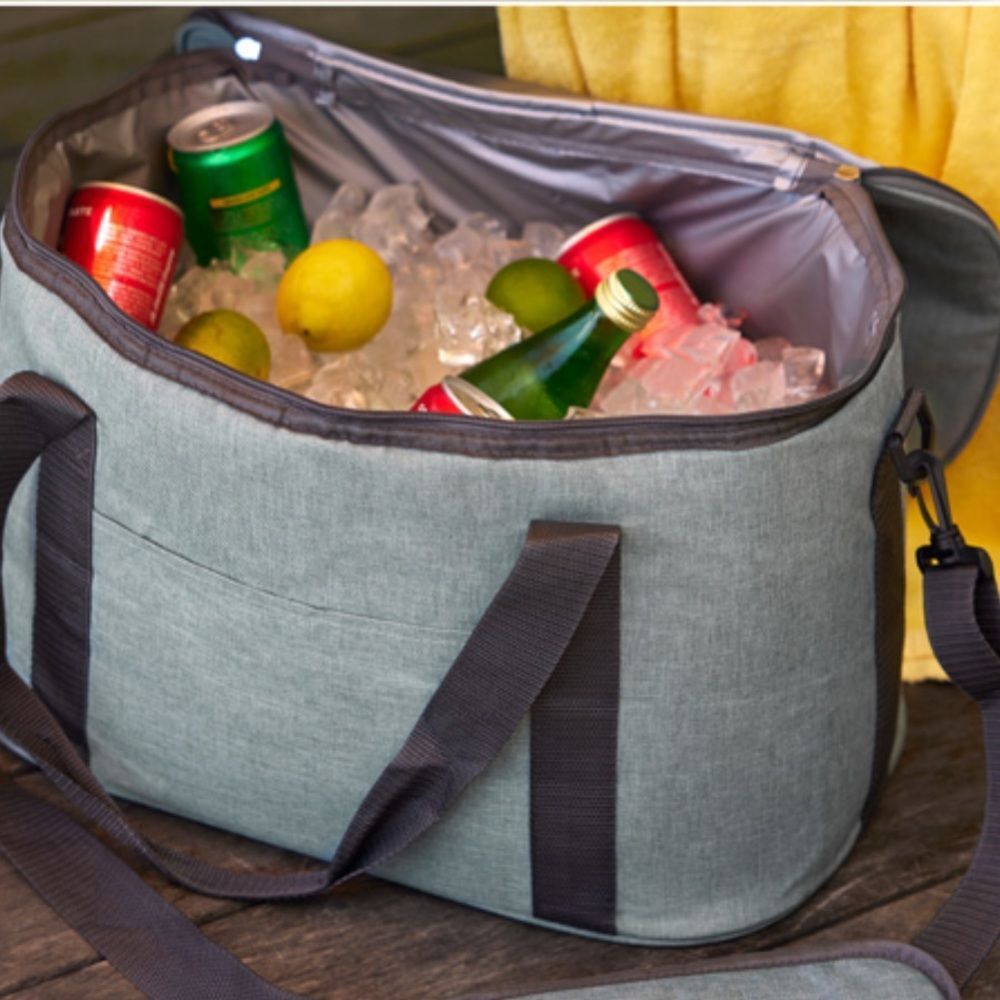 Large cooler - Picture 12 of 13